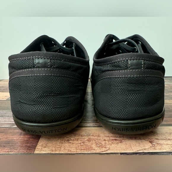 Louis Vuitton Damier Graphite Aventure Axel 12 Sneakers - Picture 10 of 10